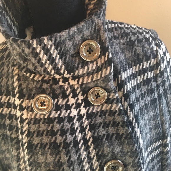 Gorgeous Wool Blend Tweed Pea Coat - Picture 2 of 8